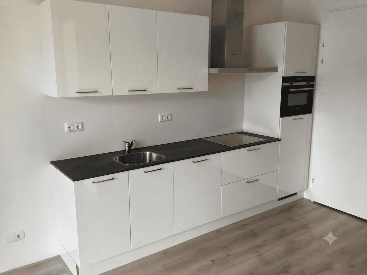 Studio met terras en gym in Woensel-West - Afbeelding 9