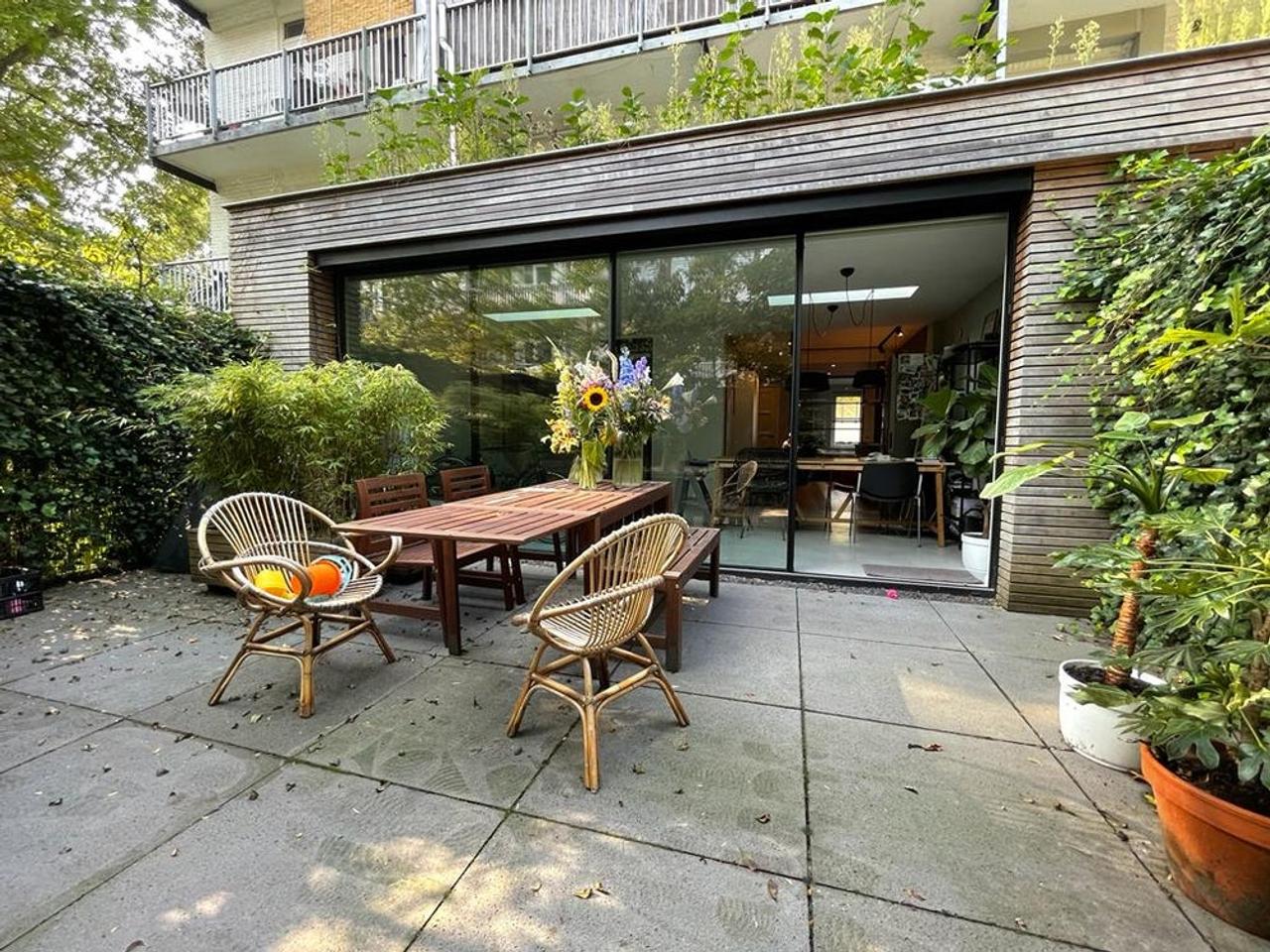 Appartement met tuin in De Baarsjes - Afbeelding 1