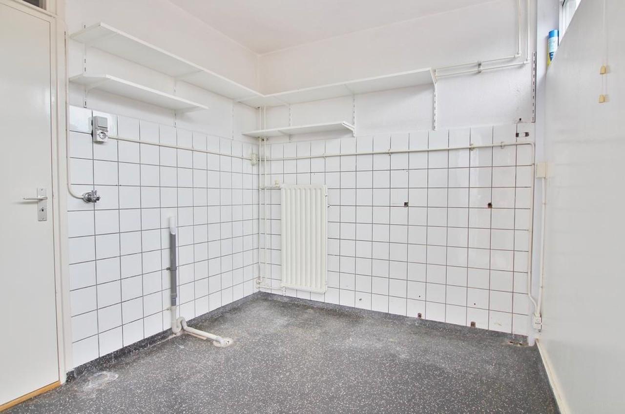 Three-Bedroom Home with Garden in Axel - Image 10