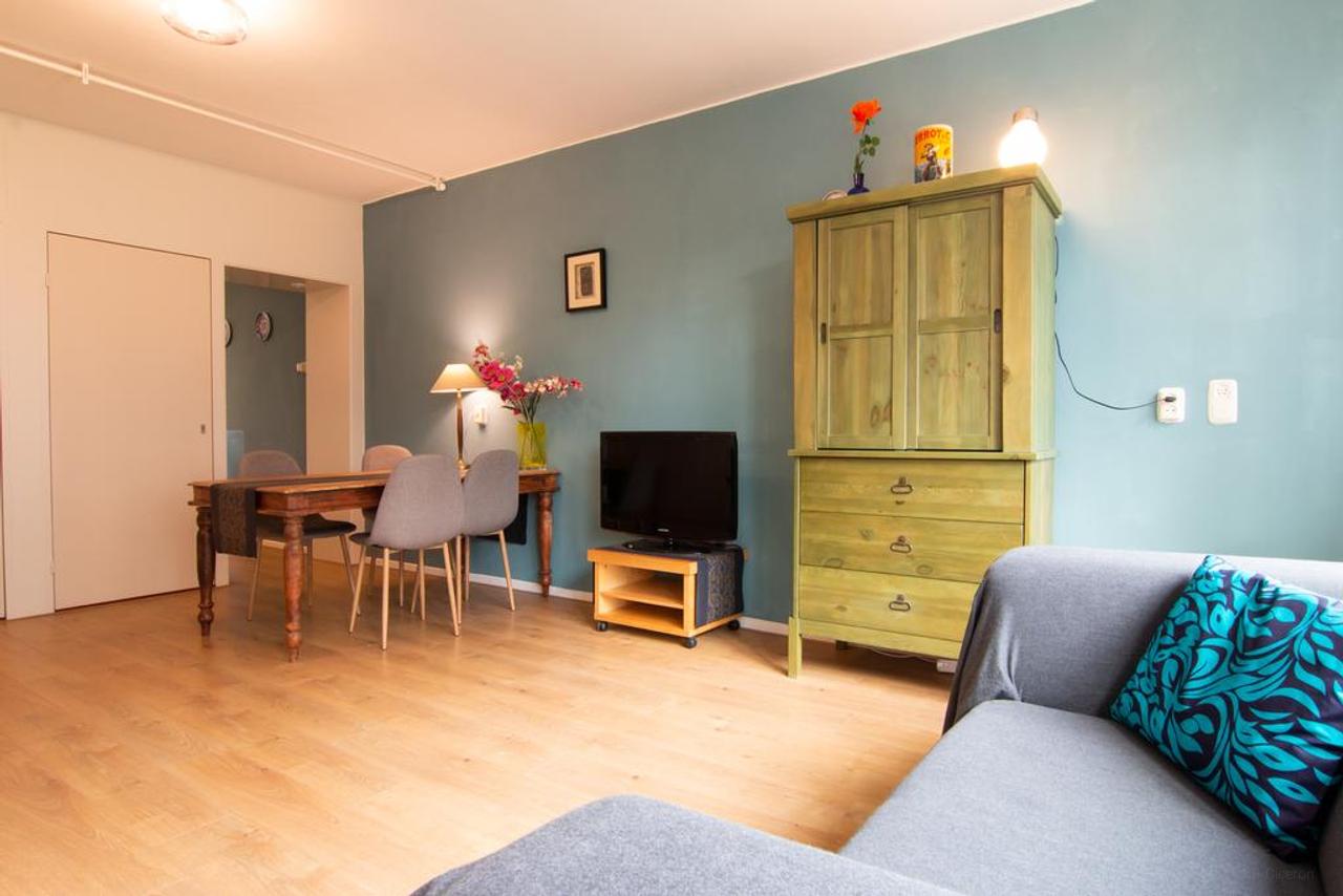 Gemeubileerd 4-kamerappartement in Amsterdam Noord - Afbeelding 2