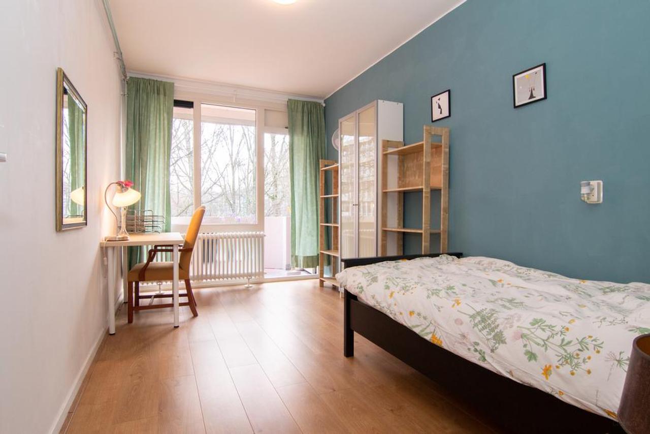 Gemeubileerd 4-kamerappartement in Amsterdam Noord - Afbeelding 9