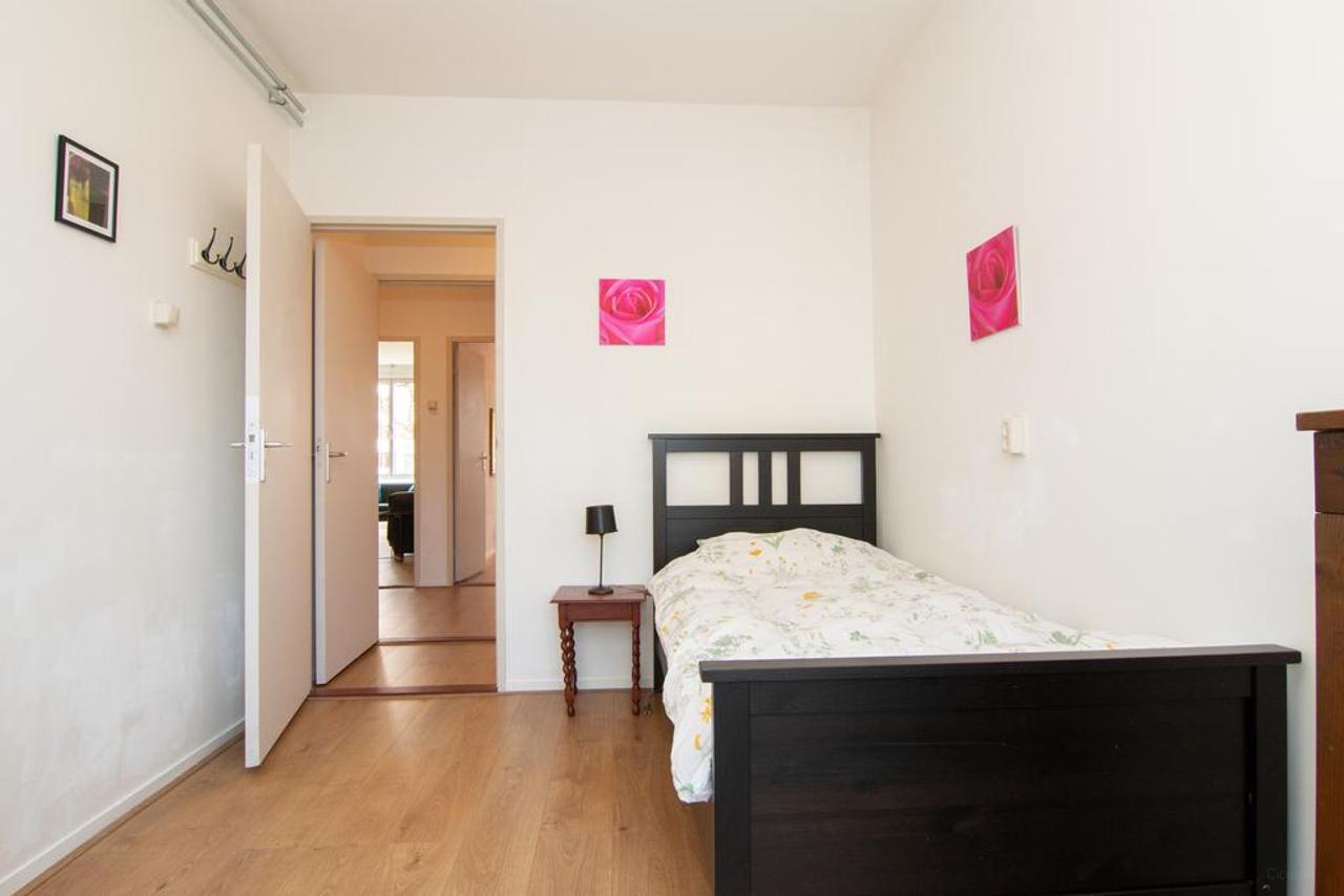 Gemeubileerd 4-kamerappartement in Amsterdam Noord - Afbeelding 12