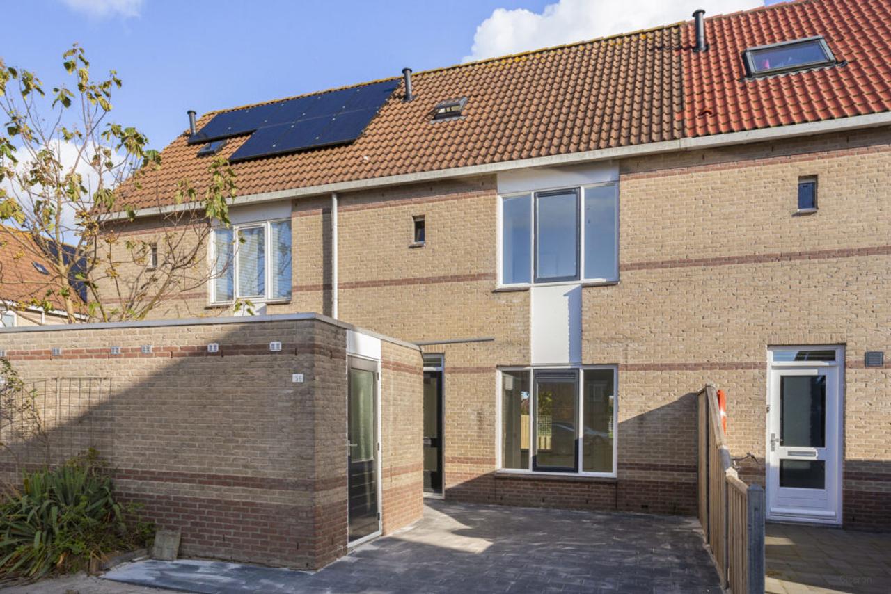3-slaapkamerwoning met tuin en eigen oprit - Afbeelding 1