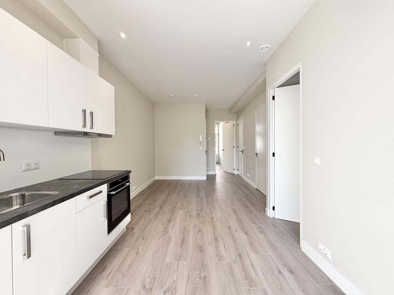 Drieslaapkamerappartement met balkon - Afbeelding 2