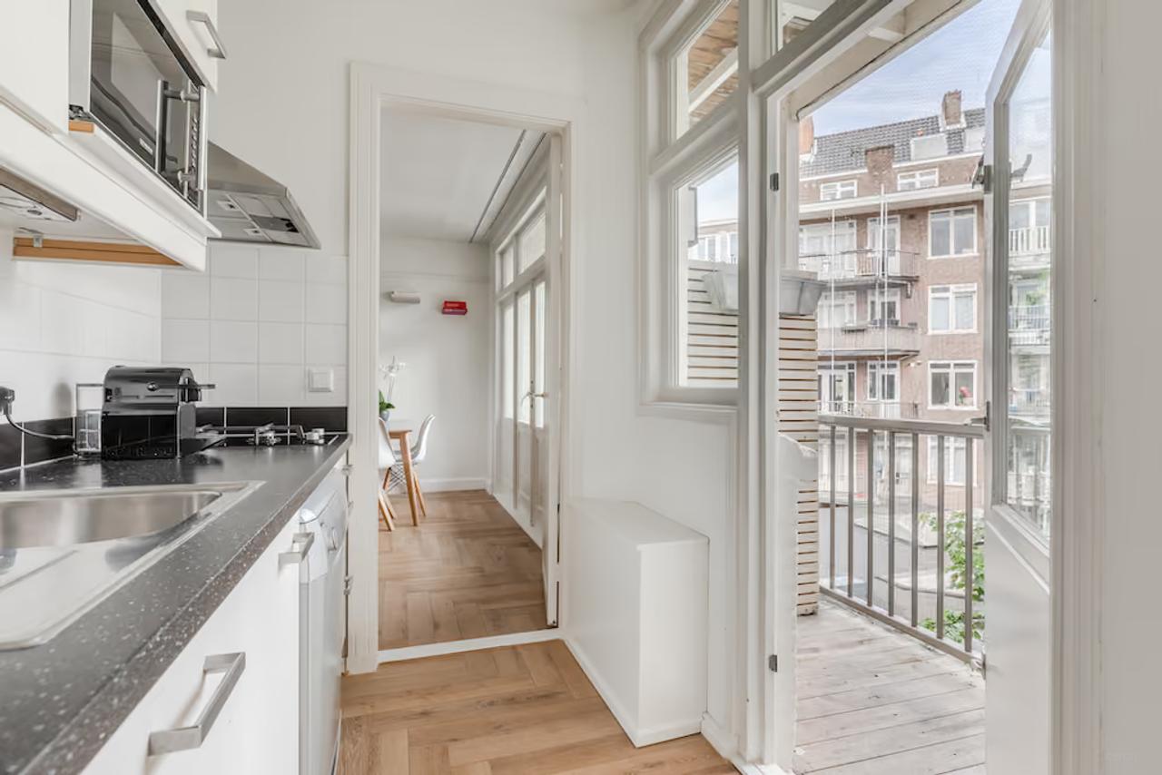 Balkon en A++ aan de Zocherstraat - Afbeelding 8