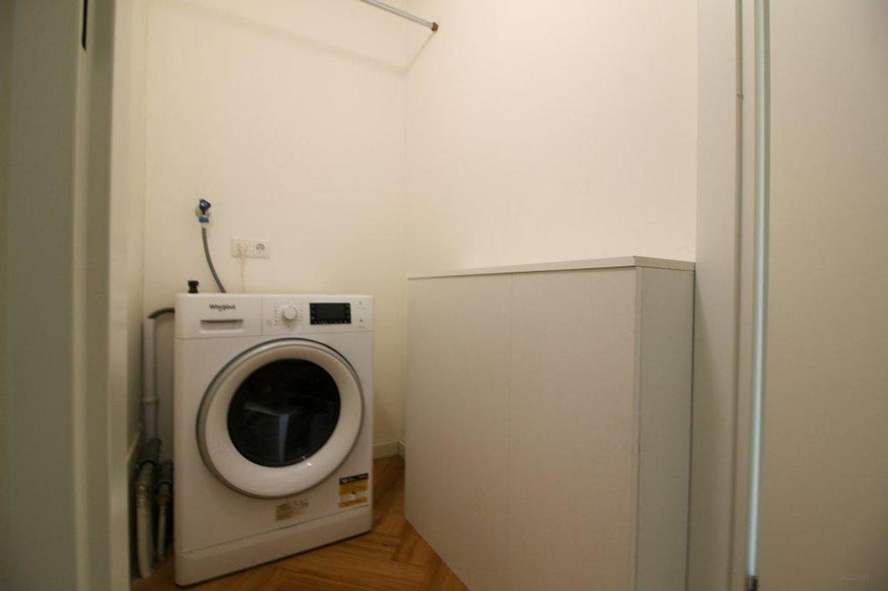Licht 3-kamerappartement met balkon en parking - Afbeelding 19