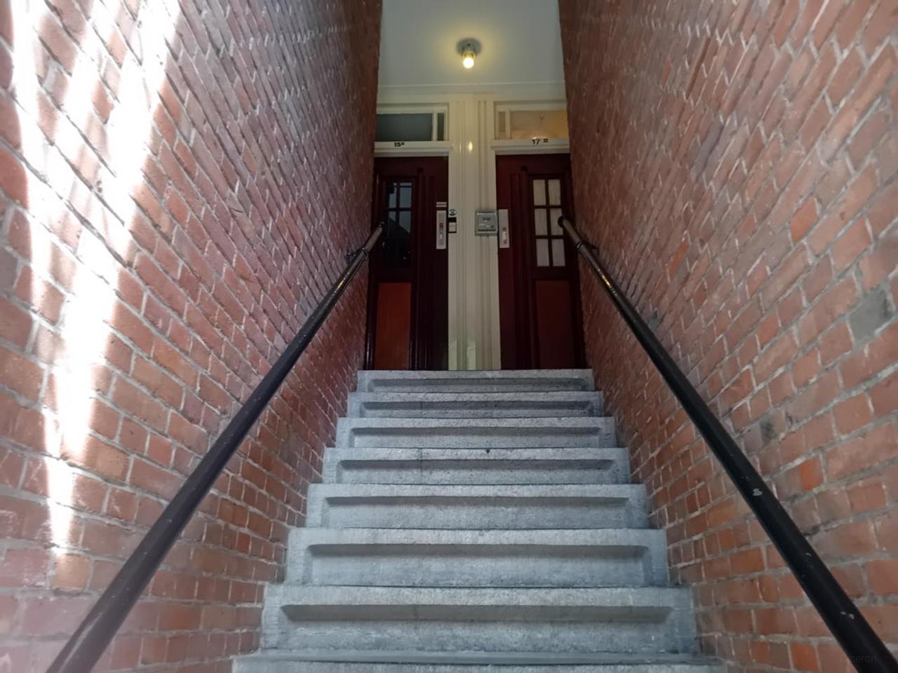 3-slaapkamerappartement aan plantsoen - Afbeelding 1