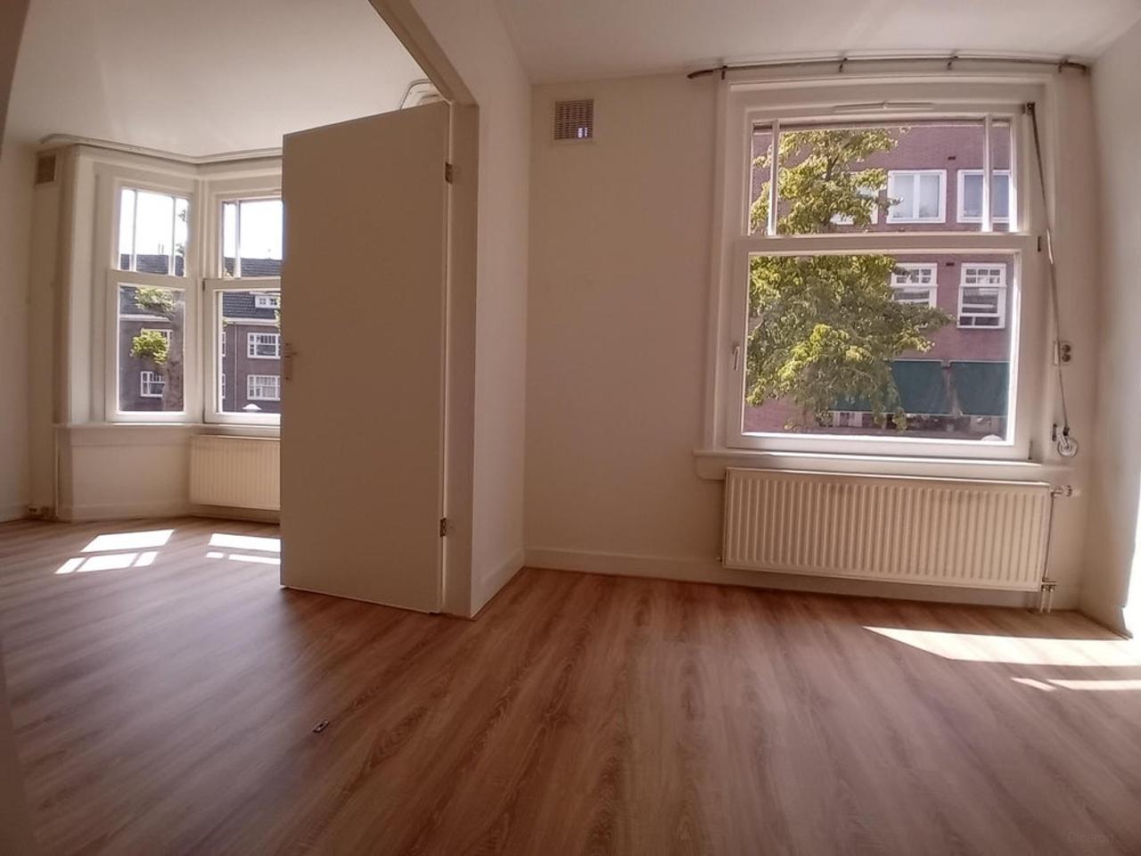 3-slaapkamerappartement aan plantsoen - Afbeelding 13