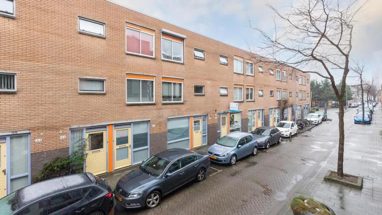 Gemeubileerd 3-kamerappartement met terras - Afbeelding 1
