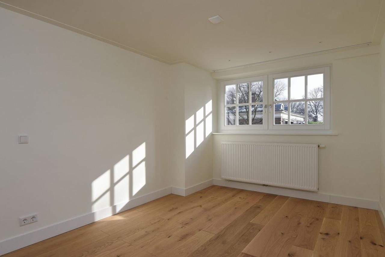 1930s Rental Home on the Vestingwallen - Image 7