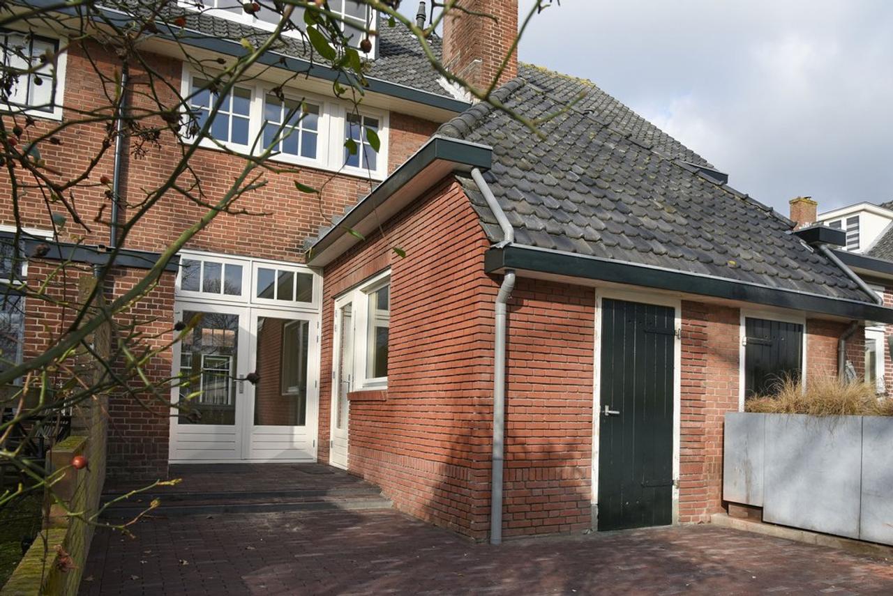 1930s Rental Home on the Vestingwallen - Image 14
