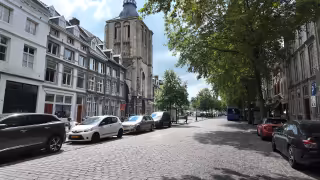 Split-level student appartement in hartje Maastricht