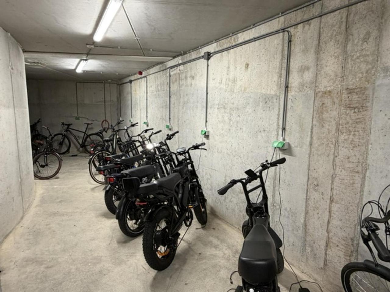 2-kamerappartement met balkon en parkeerplek - Afbeelding 12