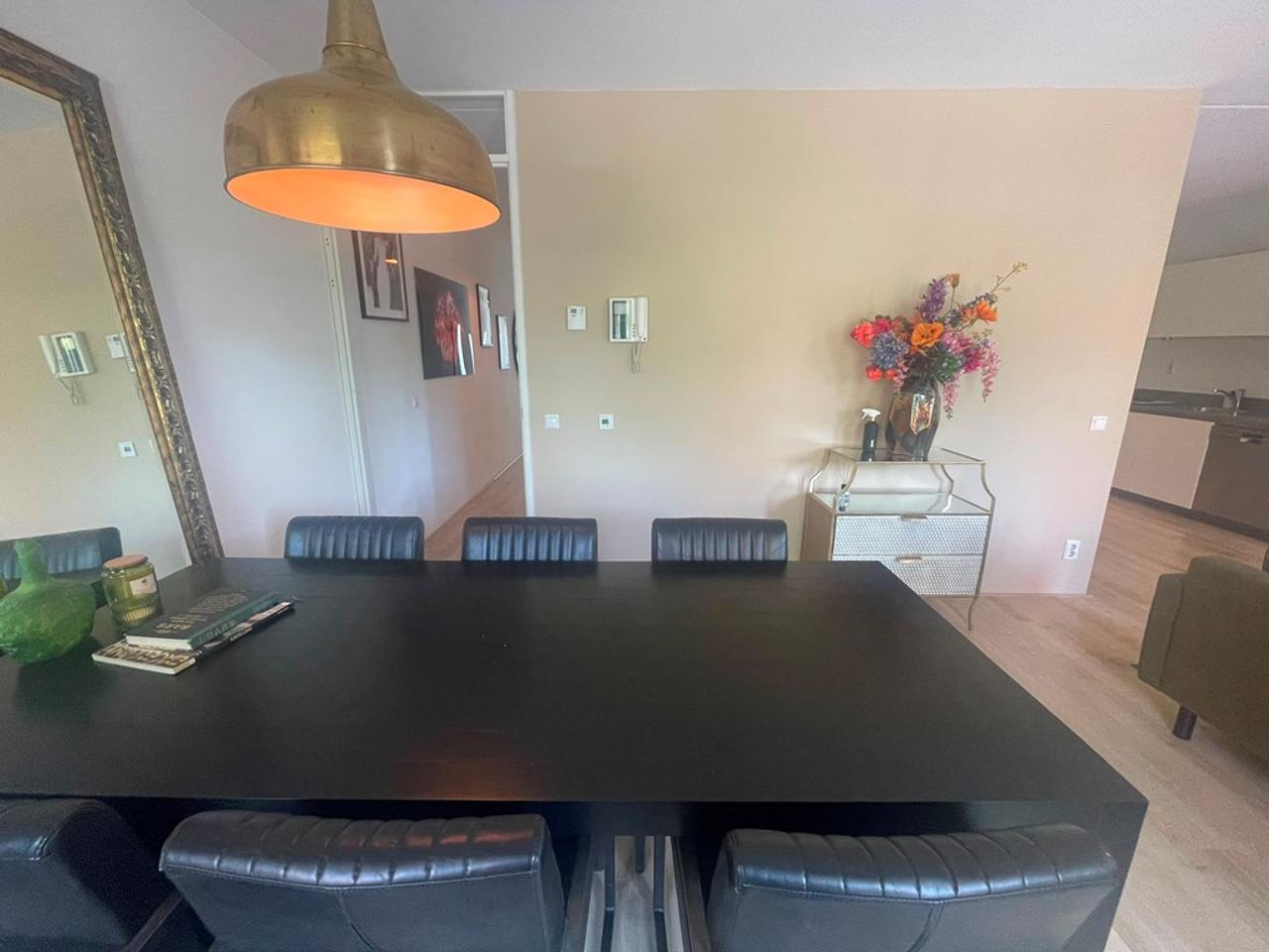 Tijdelijk 3-kamerappartement met parkeerplek - Afbeelding 6
