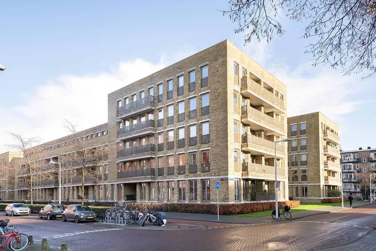 Tijdelijk 3-kamerappartement met parkeerplek - Afbeelding 23