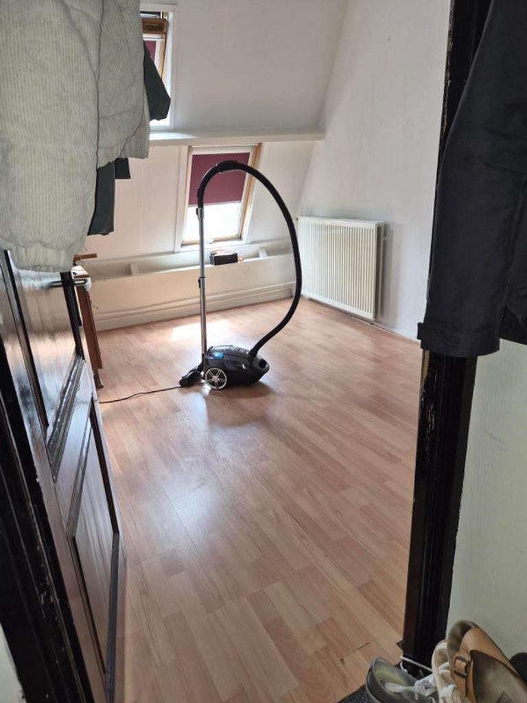Kamer met aparte slaapruimte in Assendorp - Afbeelding 2