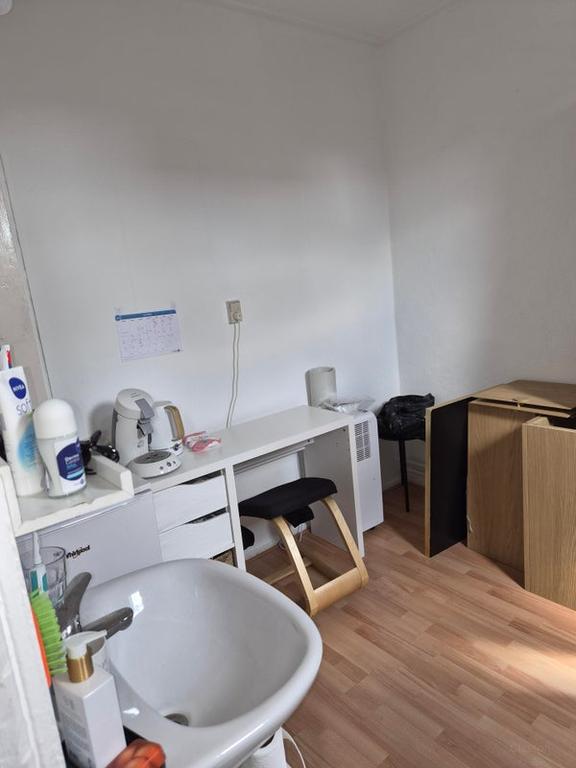 Kamer met aparte slaapruimte in Assendorp - Afbeelding 5