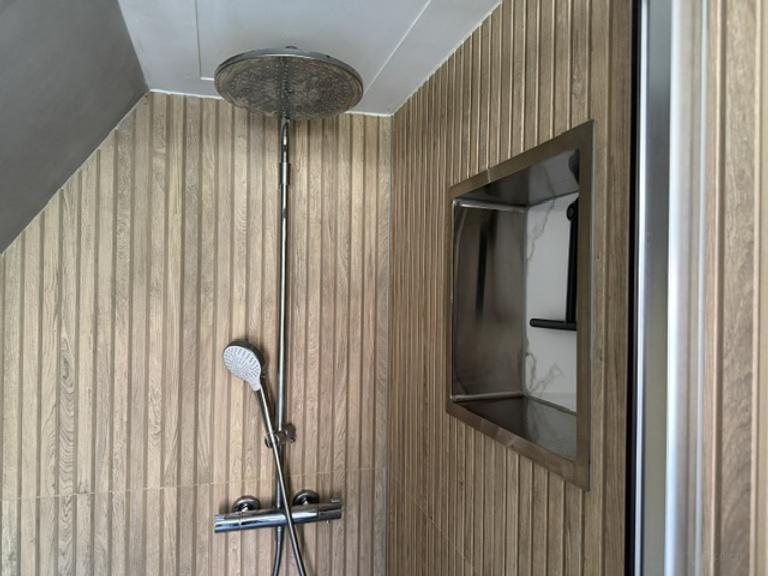 Renovated Terraced House with 3 Bedrooms - Image 14