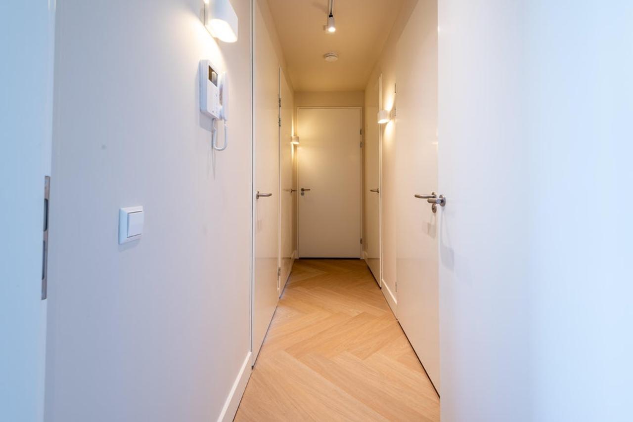 Gemeubileerd 3-kamerappartement op 17 hoog - Afbeelding 7