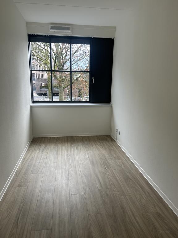 Stadswoning met parkeerplek in Tilburg - Afbeelding 14