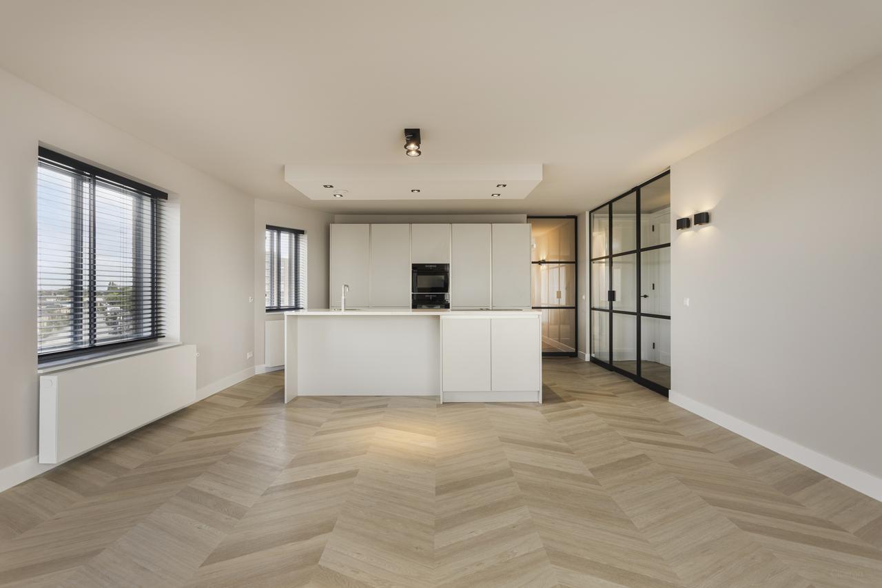 95 m2 appartement met terras in de Jordaan - Afbeelding 2