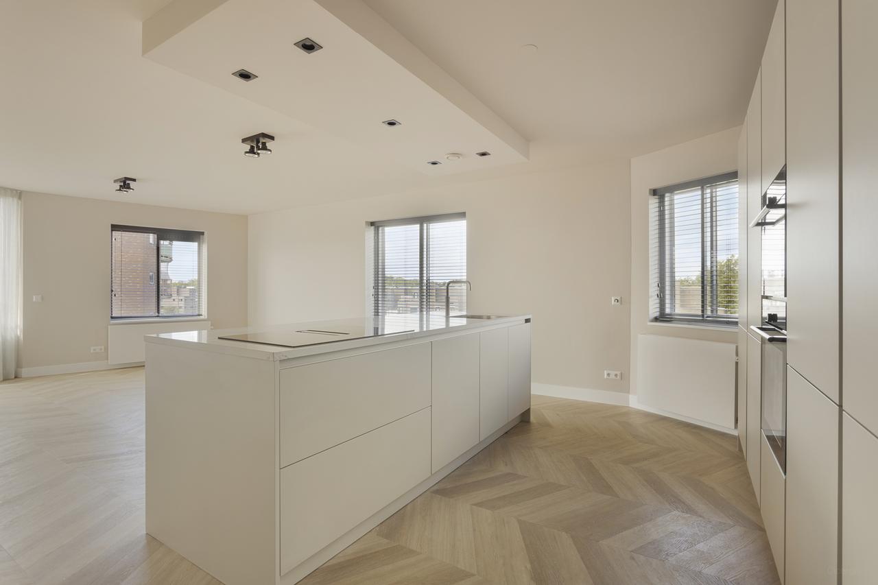 95 m2 appartement met terras in de Jordaan - Afbeelding 4