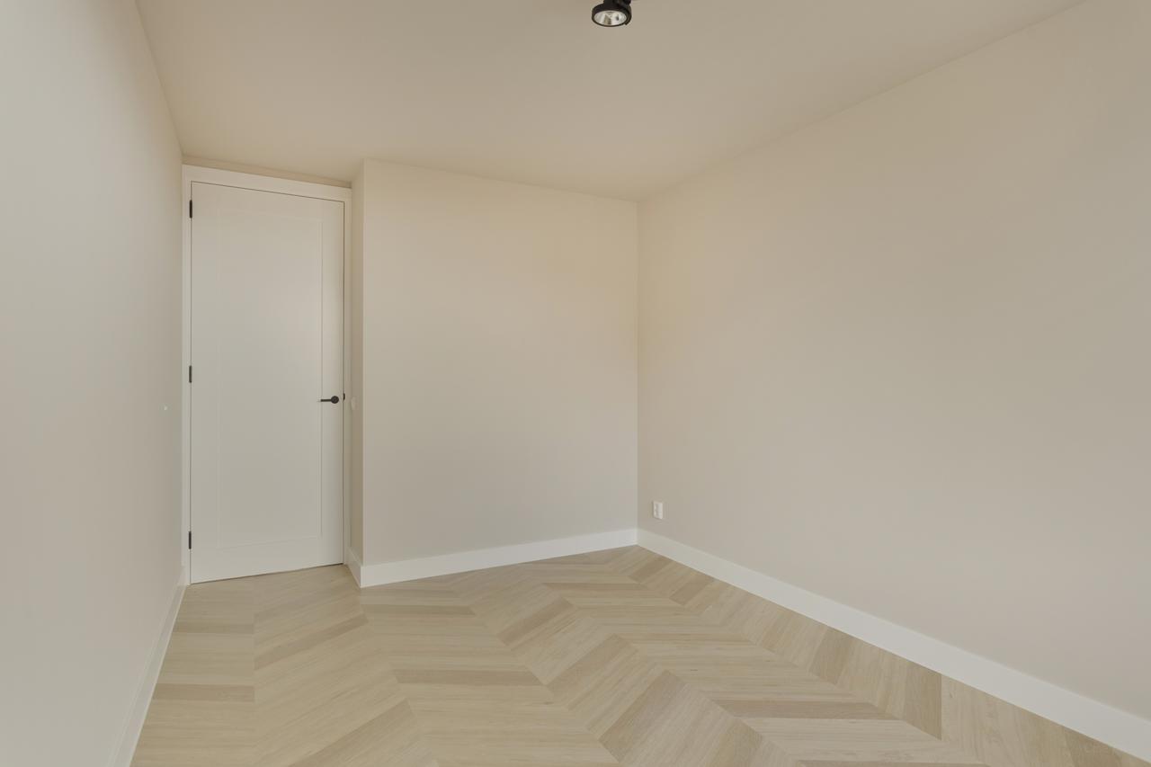 95 m2 appartement met terras in de Jordaan - Afbeelding 24