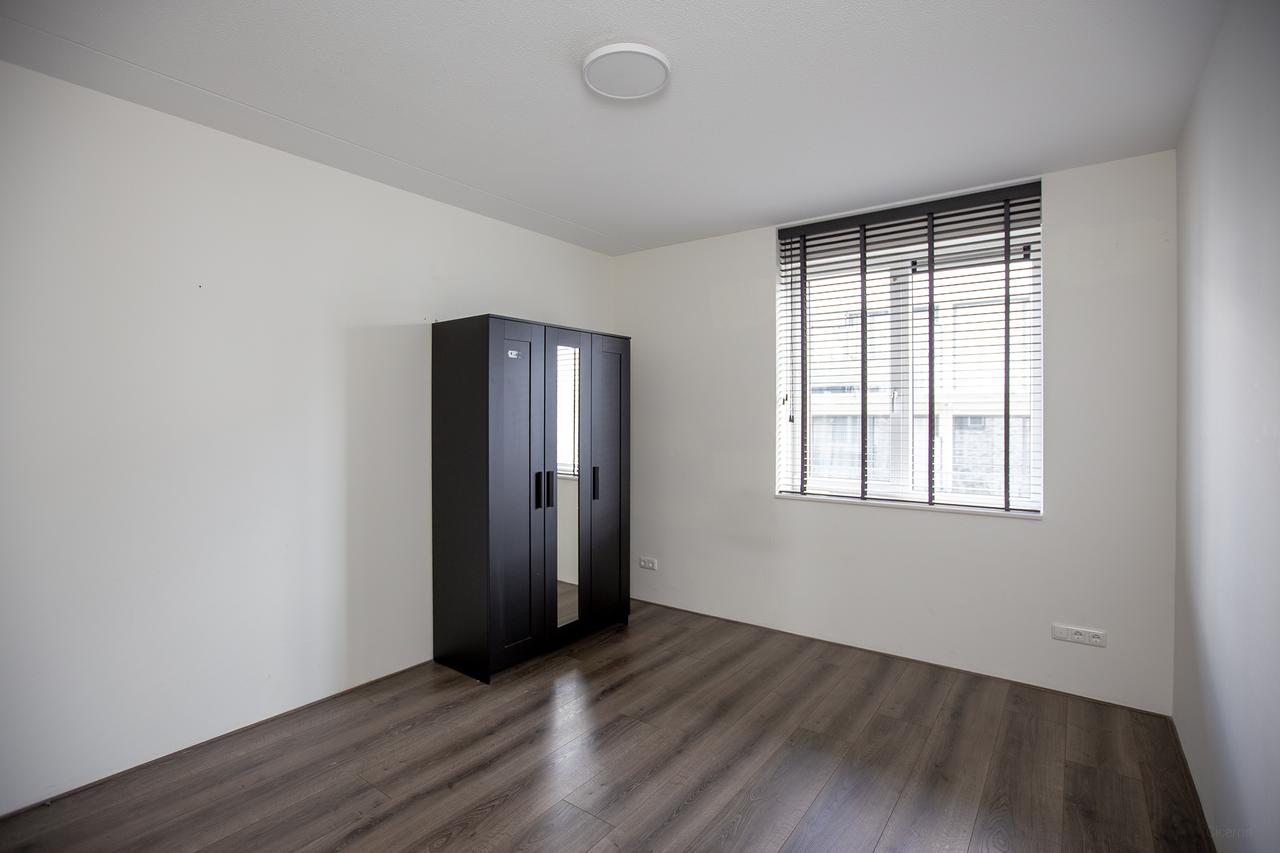 Licht 3-kamerappartement met balkon - Afbeelding 11