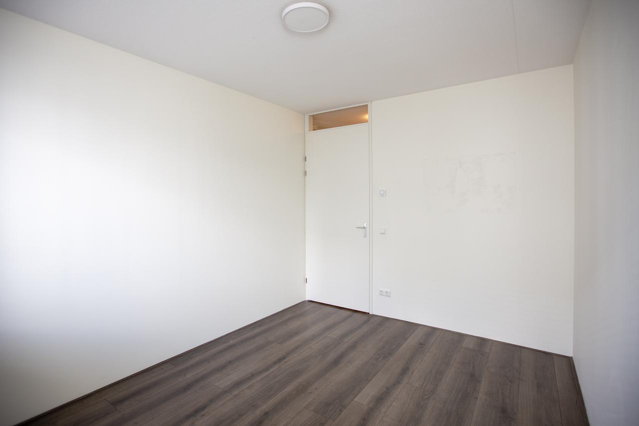 Licht 3-kamerappartement met balkon - Afbeelding 13