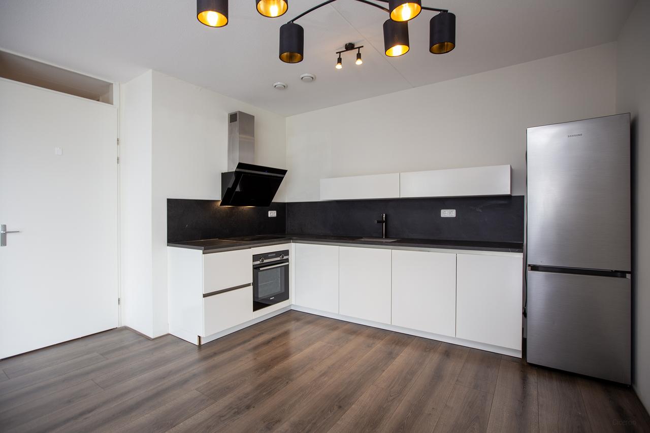 Licht 3-kamerappartement met balkon - Afbeelding 20
