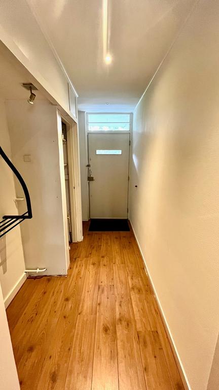 Gemeubileerd 3-kamerappartement met balkon - Afbeelding 14