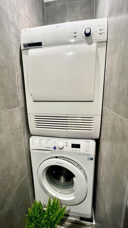 Gemeubileerd 3-kamerappartement met balkon - Afbeelding 18