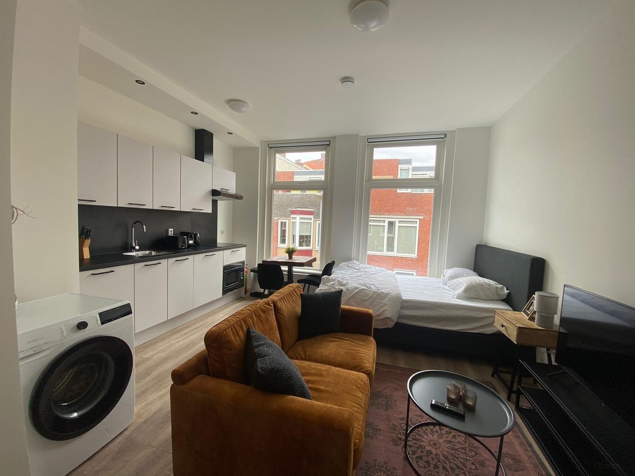 Studio with Dishwasher in the Heart of Groningen - Image 2