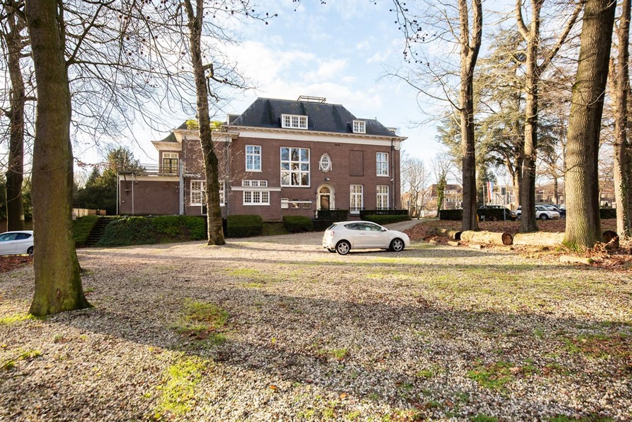 155 m² appartement met riant dakterras - Afbeelding 1