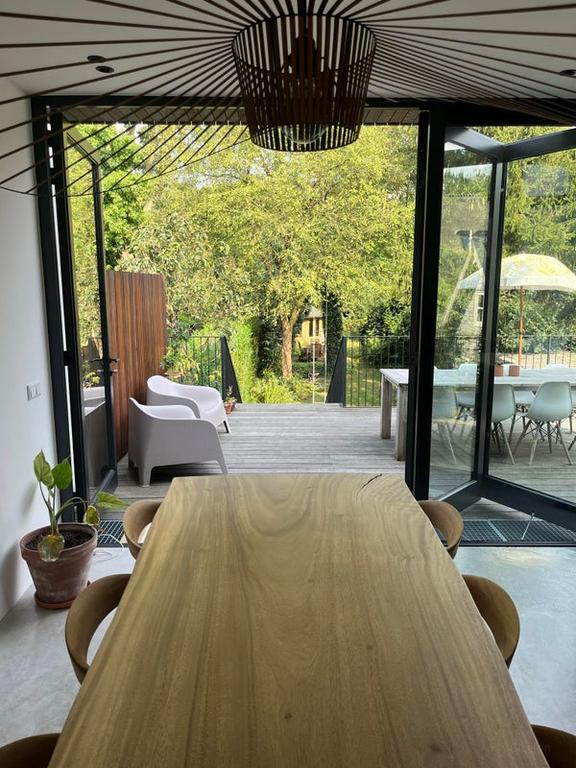 Gezinshuis met diepe tuin in Hintham Zuid - Afbeelding 14
