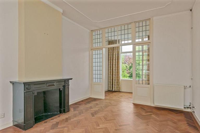 Herenhuis van 185 m² met balkon in Bezuidenhout - Afbeelding 6