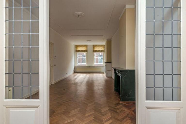 Herenhuis van 185 m² met balkon in Bezuidenhout - Afbeelding 11