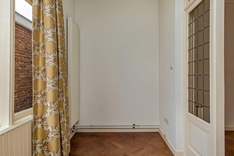 Herenhuis van 185 m² met balkon in Bezuidenhout - Afbeelding 20