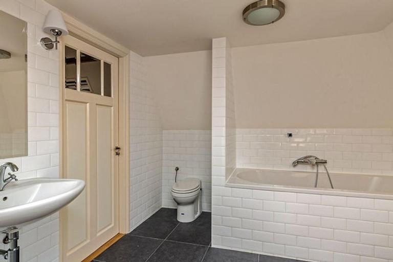 Herenhuis van 185 m² met balkon in Bezuidenhout - Afbeelding 22