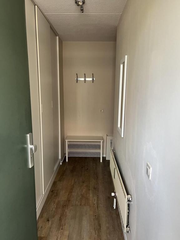 Gemeubileerd 3-kamerappartement met parkeerplek - Afbeelding 13