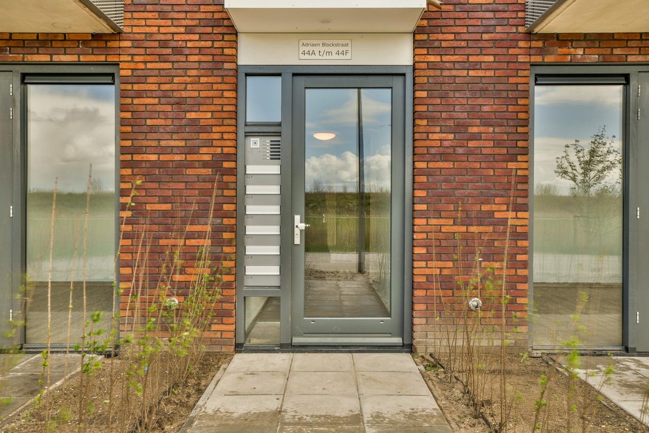 Appartement met tuin in Almere Poort - Afbeelding 17