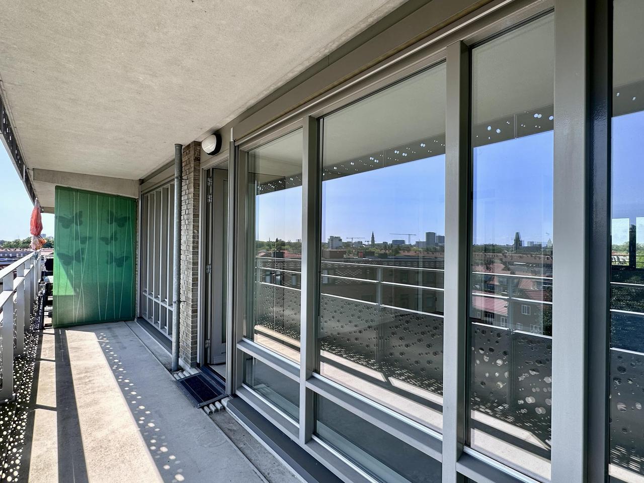 Balcony with a view of Groningen, 55+ - Image 11