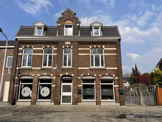 Kamer met eigen keuken in Limmel