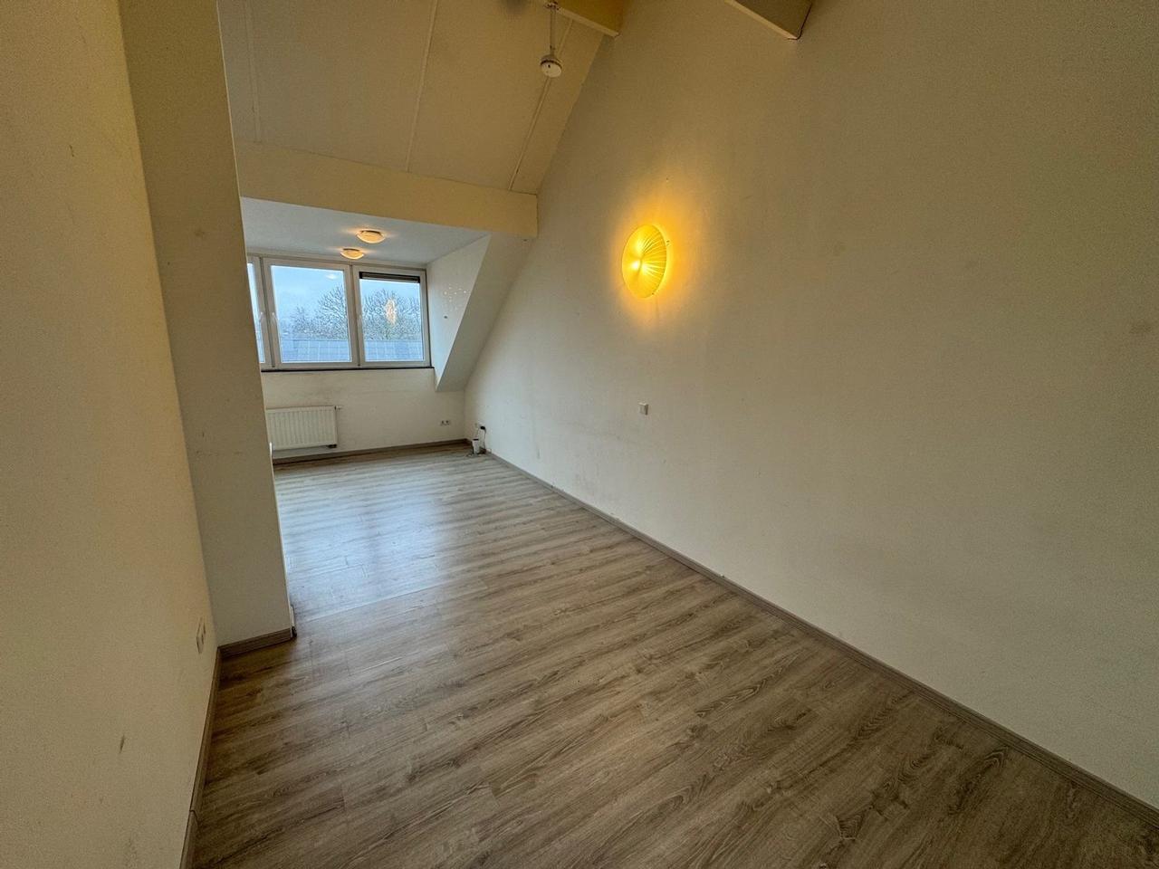 Kamer met eigen keuken in Limmel - Afbeelding 6