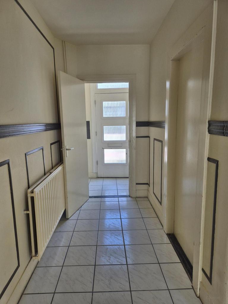 Tussenwoning met 5 slaapkamers en dakterras - Afbeelding 3