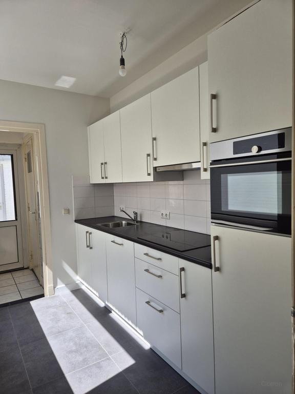 Tussenwoning met 5 slaapkamers en dakterras - Afbeelding 7