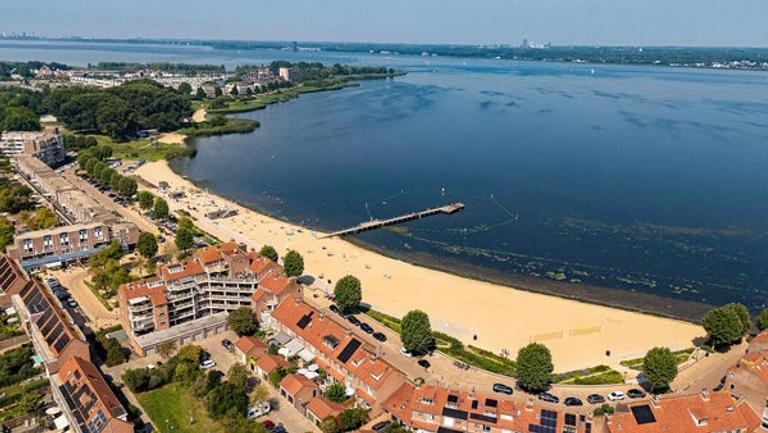 Appartement met uitzicht op strand en Gooimeer - Afbeelding 3