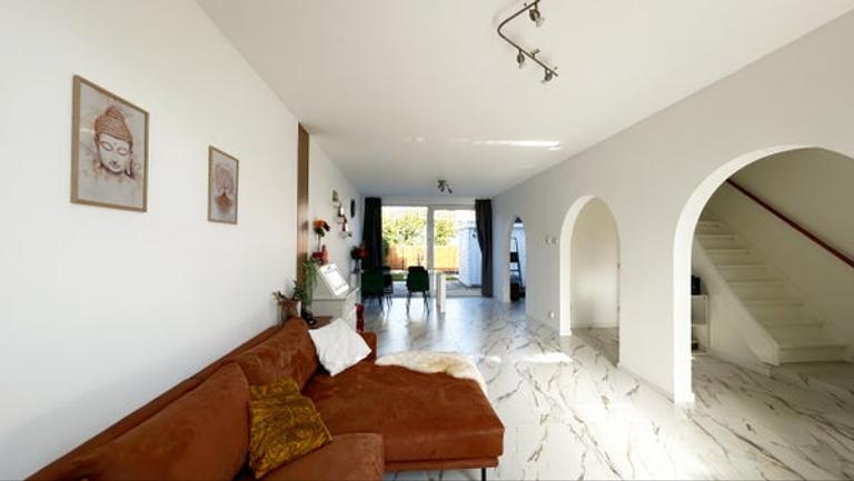 109 m² Family Home with Garden in Buitenveldert - Image 3