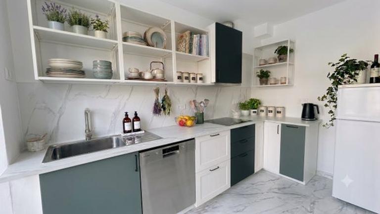 109 m² Family Home with Garden in Buitenveldert - Image 10