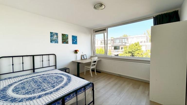 109 m² Family Home with Garden in Buitenveldert - Image 20